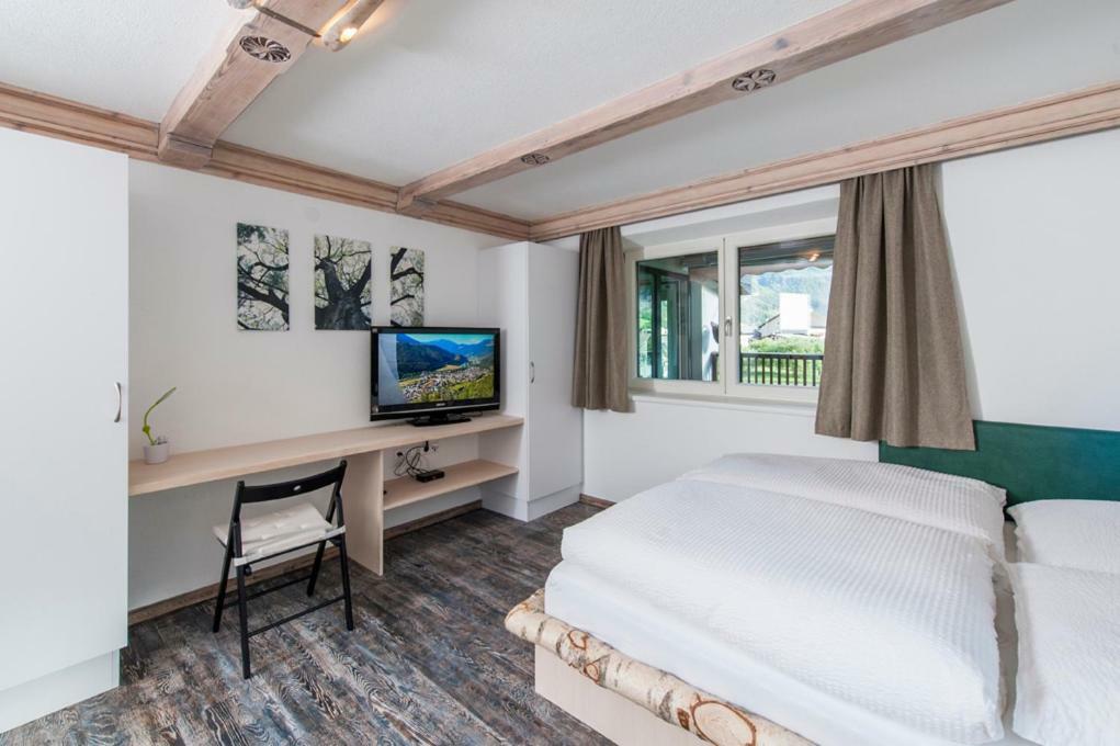 Апартаменты Haus Heiss Пруц Экстерьер фото